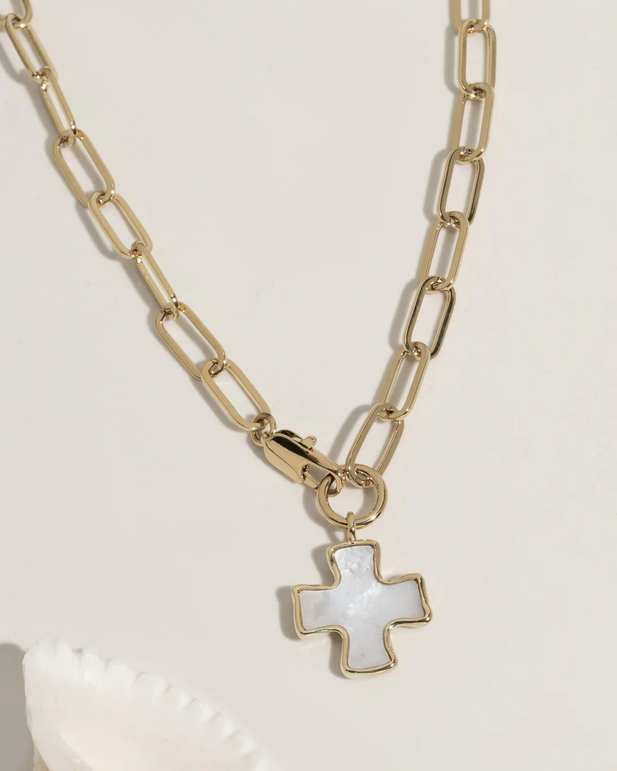 Pearl Chunky Cross Chain Necklace